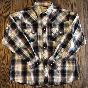 Wrangler Pearl Snap Button Down